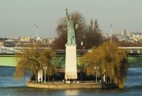 Statue de la Liberté de l’île des cygnes à Paris – une maquette signée Bartholdi