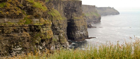 Falaises de Moher – quand l’Irlande plonge de 214 mètres dans l’Atlantique
