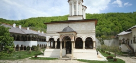 Le Monastère d’Horezu, chef-d’œuvre de l’art Branconvan en Valachie